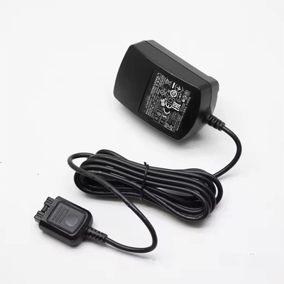 شراء شحن شاحن سفر شاحن شخصي مع محول القابس الأمريكي NNTN8038 NNTN8133 NNTN813 للراديو MTP3000 MTP6000 سلسلة التصنيع عبر الإنترنت