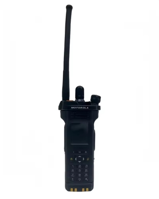 شراء جهاز راديو Motorola APX7000 الرقمي ثنائي الاتجاه UHF VHF 5W IP68 التصنيع عبر الإنترنت