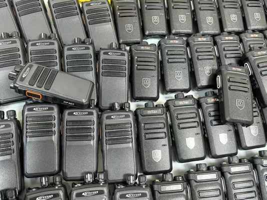 شراء Kirisun UP305 DMR Portable Two-Way Radio Handheld Walkie Talkie with 256 Storage Channels 2000-2500mAh Battery and 1 Year Warranty التصنيع عبر الإنترنت