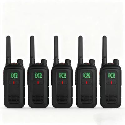 شراء Hot Sale Baofeng BF-T12 Mini Walkie Talkie With Charger for Kids Handheld Two Way Radio التصنيع عبر الإنترنت