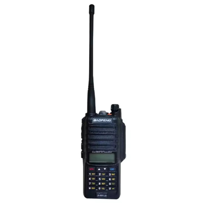 بطريقين باوفينغ UV-9R المكالمات الهاتفية المتنقلة بعيدة المدى UV 9R UV9R مع الميكروفون