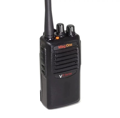 Motorola VZ-12 حلول الاتصالات اللاسلكية المتقدمة ذات الطرق الثنائية مع طاقة إنتاج 4 واط ووكي توكي قابلة للبرمجة و 16 قناة تخزين
