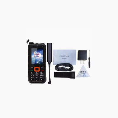 YT1100 POC المدى الطويل الراديو ثنائي الاتجاه 0-50km نطاق الكلام 128 قناة التخزين IPX5 مستوى مقاومة المياه للاتصال الواضح