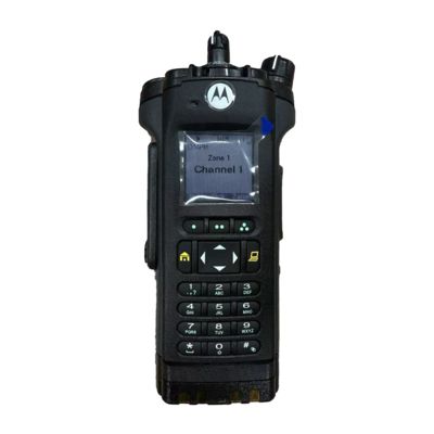 جهاز راديو Motorola APX6000 P25 محمول أحادي النطاق مع تقنية Bluetooth ونظام تحديد المواقع العالمي (GPS)